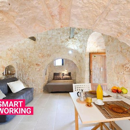 Villa I Trulli Del Ciliegio Con Giardino By Wonderful Italy Ostuni Exterior foto