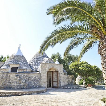 Villa I Trulli Del Ciliegio Con Giardino By Wonderful Italy Ostuni Exterior foto