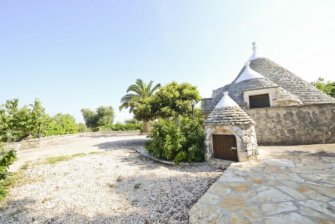 Villa I Trulli Del Ciliegio Con Giardino By Wonderful Italy Ostuni Exterior foto